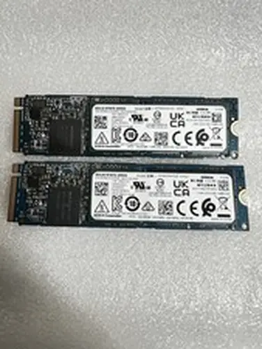 Toshiba XG6 512GB,Internal, M.2 (KXG60ZNV512G) Solid State Drive