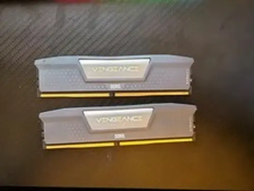 Unknown VENGEANCE® 64GB (2x32GB) DDR5 DRAM 6000MT/s CL30 CMK64GX5M2B6000Z30