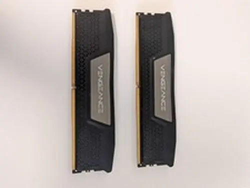 Corsair Vengeance 32GB 2x16GB DDR5 5600 CL36 XMP 3.0 Black UDIMM