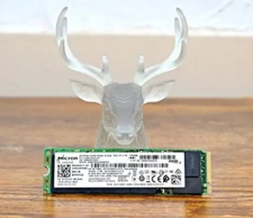 Micron 2200S 512GB M.2 2280 NVMe Internal SSD MTFDHBA512TCK