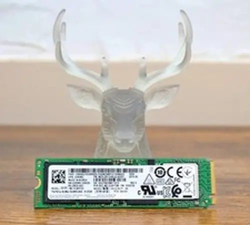 SAMSUNG 512GB M.2 NVMe 2280 SSD MZVLB512BJQ