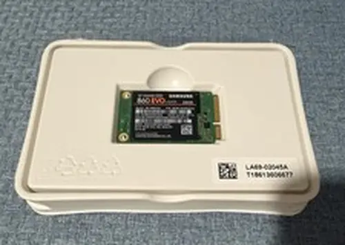 Samsung 860 EVO 250GB SATA 6Gb/s M.2 2280 Internal SSD MZ-M6E250 New