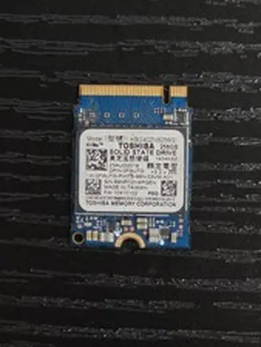 TOSHIBA KBG40ZNS256G PCIe NVMe 256GB M.2 SSD 0FWJTG SOLID STATE 3.3V