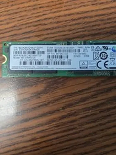 Samsung MZVKW512HMJP-000H1 SM961 512GB M.2 PCIe NVMe 2280 MLC SSD Solid State