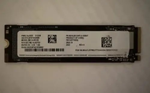 Samsung PM9C1b 512GB NVMe SSD M.2 2280 PCIe Gen4x4 SSD MZ-VL8512E