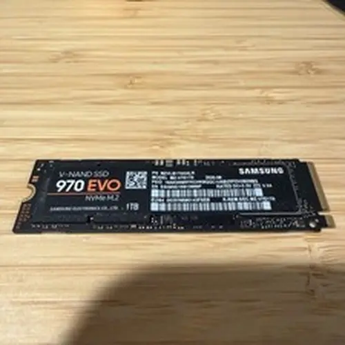 Samsung 970 EVO 1TB NVMe M.2 2280 PCIe 3.0 x4 SSD MZVLB1T0HALR Solid State Drive
