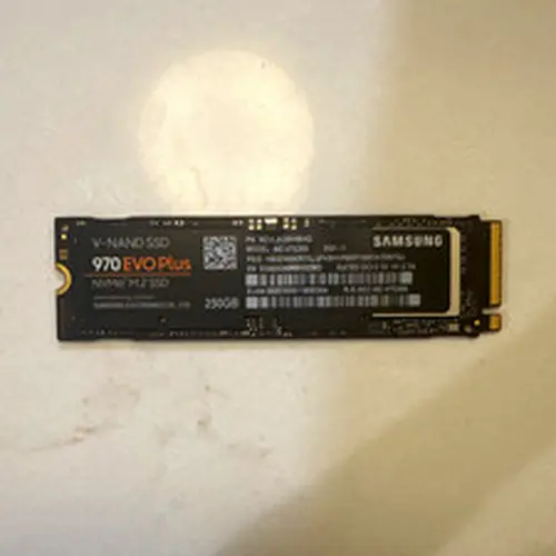 Samsung 970 EVO Plus 250GB NVMe M.2 Internal SSD Black MZ-V7S250
