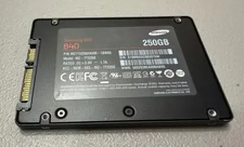 Samsung 840 250GB SSD - SATA III 2.5" Solid State Drive - (MZ-7TD250) 72%