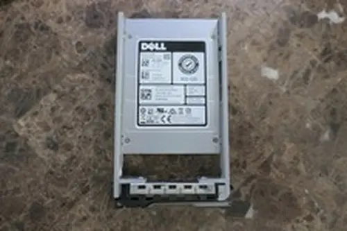 Dell THNSF8800CCSE 0VCRY6 2.5" SATA 6Gbps 800GB Solid State Drive (SSD)