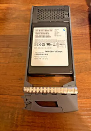 NetApp 960GB SAS 12Gb/s 2.5'' SSD MZ-ILS800B X371A 108-00546+A0 Caddy