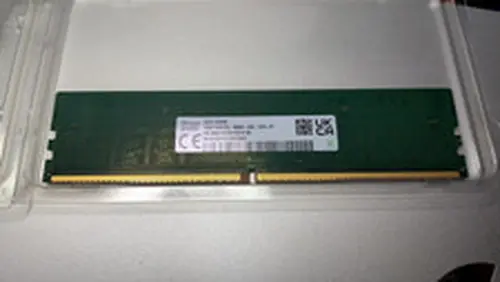 SK hynix 16GB PC5-5600B UDIMM DDR5 Desktop Memory RAM (HMCG78AGBUA081N)