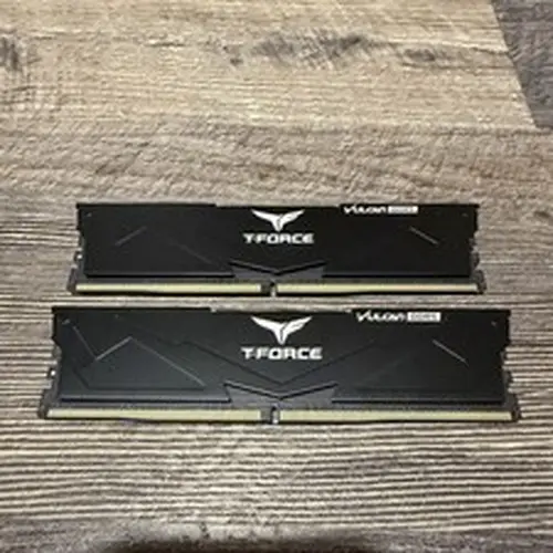 TEAMGROUP T-Force Vulcan 32GB (2x16GB) DDR5 6000MHz CL38 1.35V Black Desktop RAM