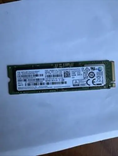 Samsung SSD MZ-VLB5120 PM981 512GB NVMe M.2 2280 PCIe Gen3x4 Internal SSD