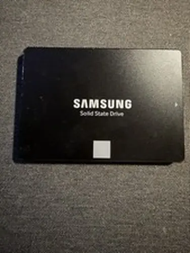 Samsung SSD 850 EVO 500GB SSD Solid State Drive 2.5" MZ-75E500