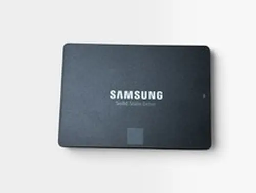 Samsung 860 EVO 2TB MZ-76E2T0 100% Health 2.5" SATA SSD V-NAND Solid State Drive