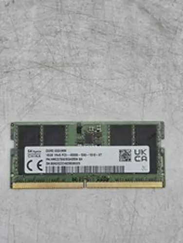 SK Hynix 16GB DDR5 SODIMM Laptop RAM Memory PC5-4800B HMCG78AEBSA095N