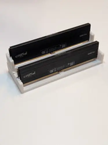 Crucial Pro 96GB 2x48GB DDR5 5600 CL46 XMP EXPO UDIMM Desktop Memory