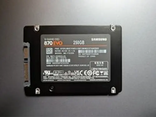 Samsung 870 EVO 250GB 2.5" SATA III Internal SSD (MZ-77E250B/AM)