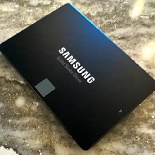 Samsung 860 EVO 500GB 2.5in SATA III Internal SSD V-NAND MZ-76E500