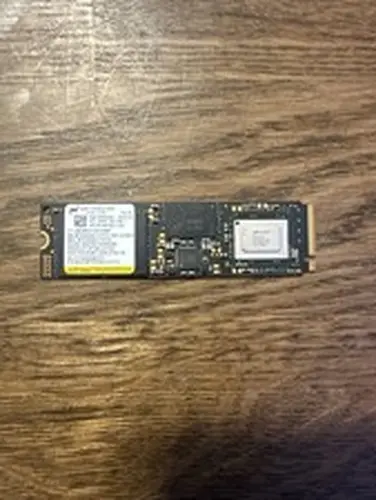 Micron 1TB NVMe Gen4 X4 M.2 2280 Solid State Drive