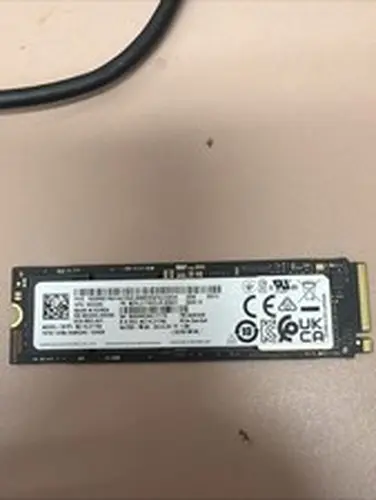 Samsung - PM9A1 - NVMe M.2 SSD - 1TB (MZ-VL21T0A - MZVL21T0HCLR-00BD2) 95% Healt