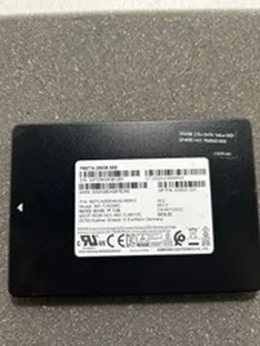 SAMSUNG PM871b 256GB SSD
