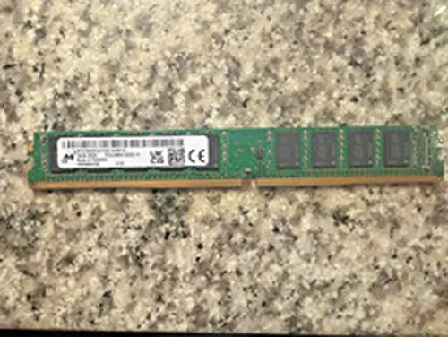 Micron 16GB DDR4 PC4-21300 ECC UDIMM Server Memory RAM 1x (MTA18ADF2G72AZ-2G6E1)