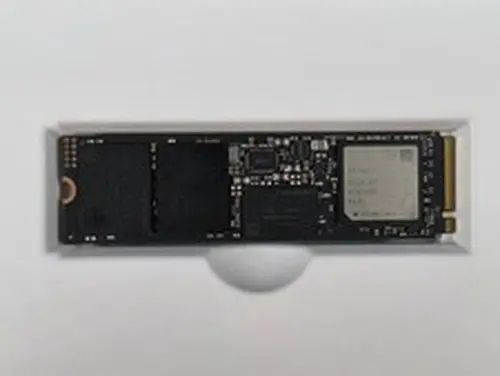 SK hynix Platinum P51 1TB PCIe Gen5 NVMe M.2 2280 Internal SSD