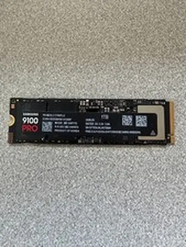 Samsung 9100 PRO 1TB Internal SSD PCIe Gen 5x4 NVMe MZ-VAP1T0B/AM