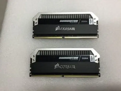 Dominator 32GB(2X16GB) DDR4 3200Mhz Ram