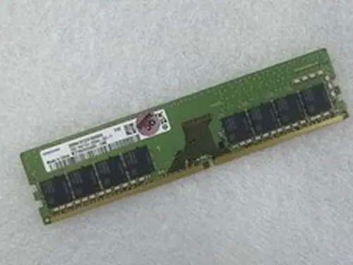 Samsung 16GB DDR4 3200 Desktop DIMM RAM 1Rx8 PC4-25600 M378A2G43AB3-CWE 288pin