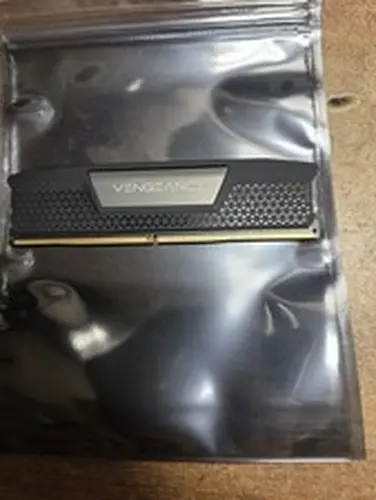 Corsair Vengeance 32GB DDR5 5200MHz Ram Memory CMK64GX5M2B5200C40