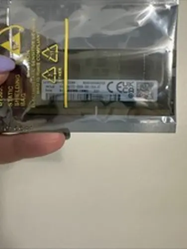 Samsung 32 GB DDR5 5600MHz 262-Pin Memory Module