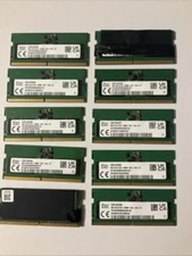 LOT OF 10 SK Hynix 8GB DDR5 4800MHz PC5-38400 Laptop Memory