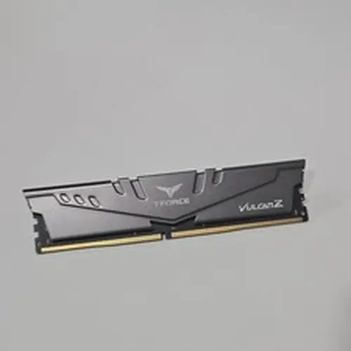Team Group T-FORCE Vulcan Z 8GB DDR4-3200 UDIMM