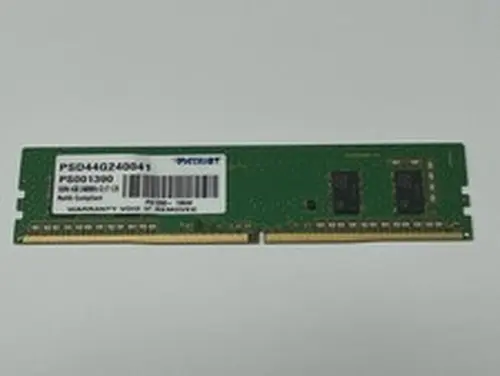 Patriot 4GB (1 Stick) PC4-19200 DDR4 2400T PC UDIMM Memory M393B1G73QH0-YK0