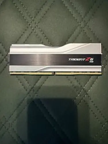 G.Skill Trident Z5 RGB 32GB DDR5 6000MHz Single RAM Module CL30 - F5-6000J3040G3