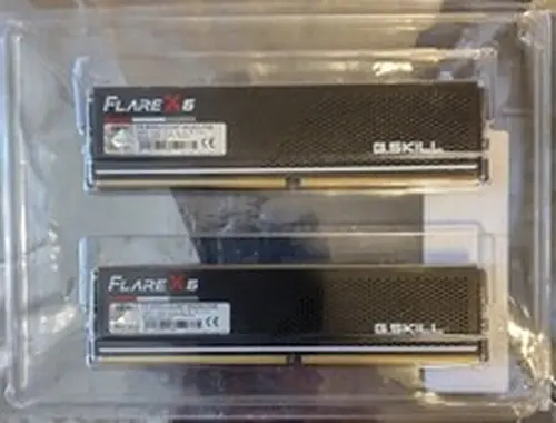32GB (2 x 16GB) G. Skill Flare X5 DDR5-6000 CL32 F5-6000J3238F16GX2-FX5 AMD EXPO