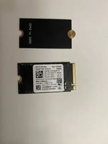 Western Digital 1TB NVMe SSD M.2 2242 PCIe Gen 4x4 (w/ M.2 2280 Adapter)