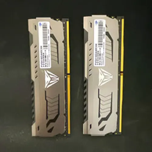 Patriot Viper Steel 16GB (2x8GB) DDR4-4400 PC4-35200 DIMM Non-ECC PVS416G440C9K