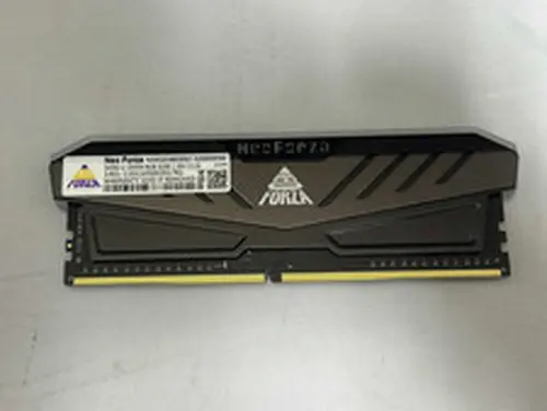 NEO FORZA RBG 8GB DDR4 Ram U-DIMM 3200 1.35V NMGD480E82-3200DF00 great deal !!