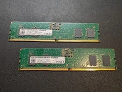 Micron 16GB 2x8GB DDR5-4800 PC5-38400 UDIMM MTC4C10163S1UC48BA1