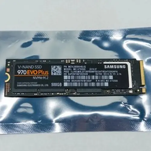 Samsung 970 EVO Plus 500GB M.2 2280 PCIe Gen3 x4 NVMe Internal SSD MZ-V7S500