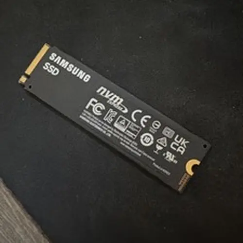 Samsung 980 PRO 500GB NVMe M.2 PCIe 4.0 SSD MZ-V8P500