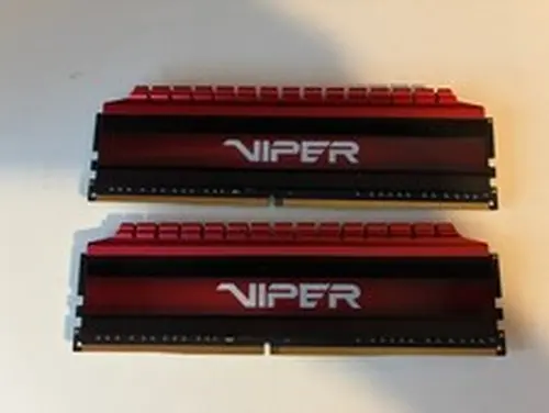 Patriot Viper 32GB (2x16GB) DDR4 3000MHz CL16 UDIMM Desktop Memory RAM