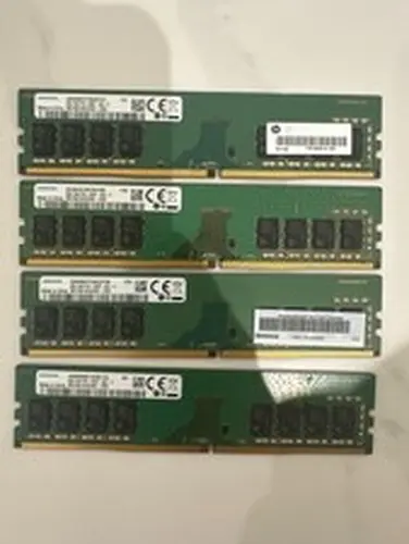 Samsung 8GB DDR4-2400 PC4-19200 DIMM Desktop RAM M378A1K43CB2-CRC
