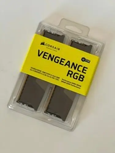 Corsair Vengeance RGB 32GB (2x16GB) DDR5-6000 DIMM AMD EXPO and Intel XMP