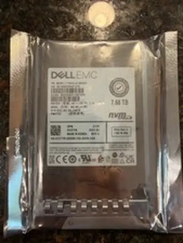 DELL PM1733 7.68TB PCIE Gen4 NVME Read Intensive 2.5" U.2 SSD MZWLR7T6HALA