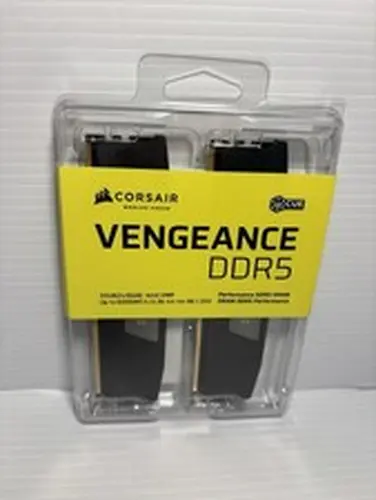 CORSAIR, VENGEANCE 32GB (2x16GB) DDR5 6000MHz C36 UDIMM Desktop Memory, Black