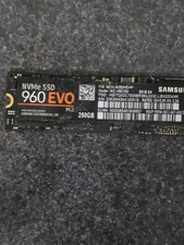 Samsung 960 EVO Internal Solid State Drive 250GB V-NAND M.2 2280 PCIe NVMe Gen 3